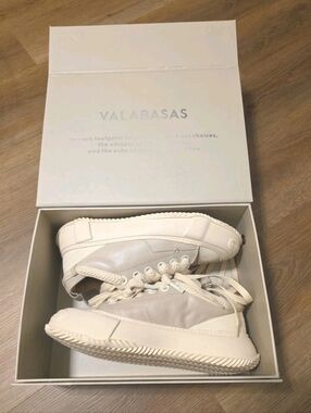 Valabasas The Vision 100 Low Bone White Men's Leather Casual Sneakers Size: 13